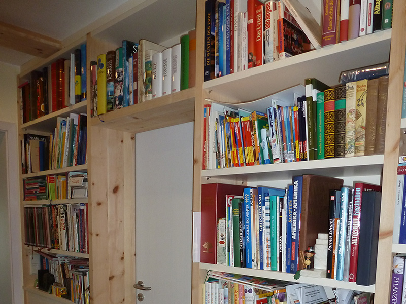 Bücherschrank Oettingen, Küchen, Wohnzimmer